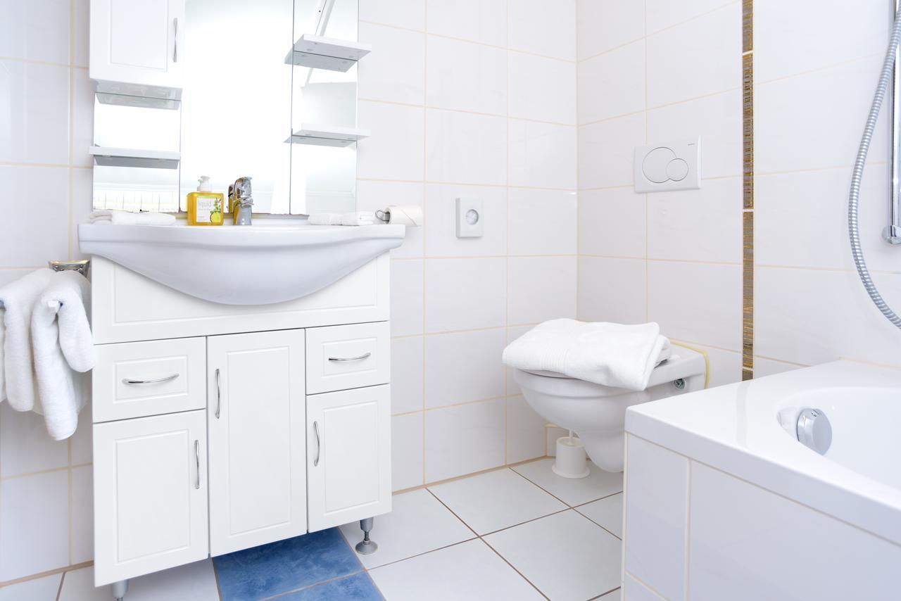 Berghues Schratt - Einfach Anders - Ihr Vegetarisches Und Veganes Biohotel オーバーシュタウフェン エクステリア 写真