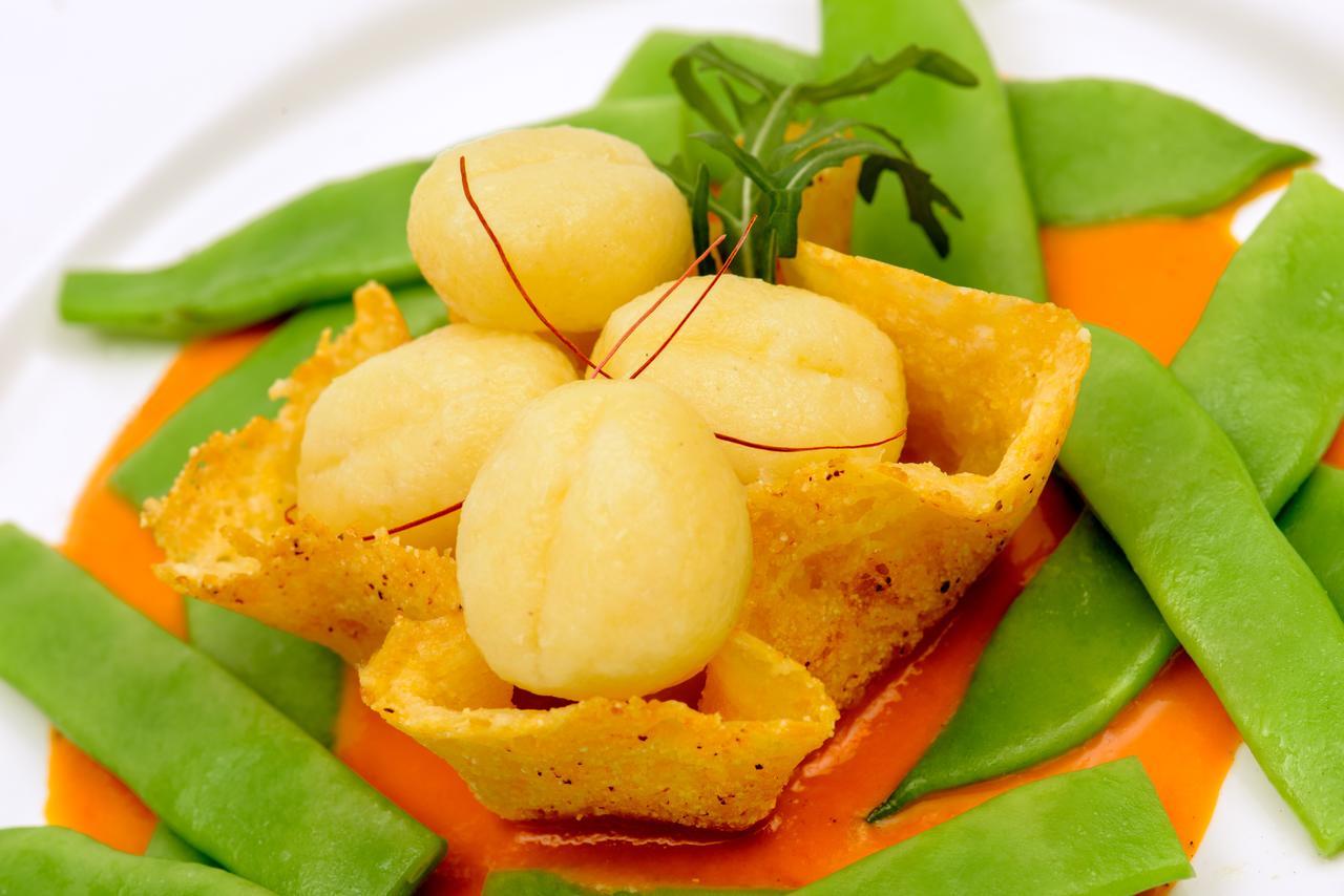 Berghues Schratt - Einfach Anders - Ihr Vegetarisches Und Veganes Biohotel オーバーシュタウフェン エクステリア 写真