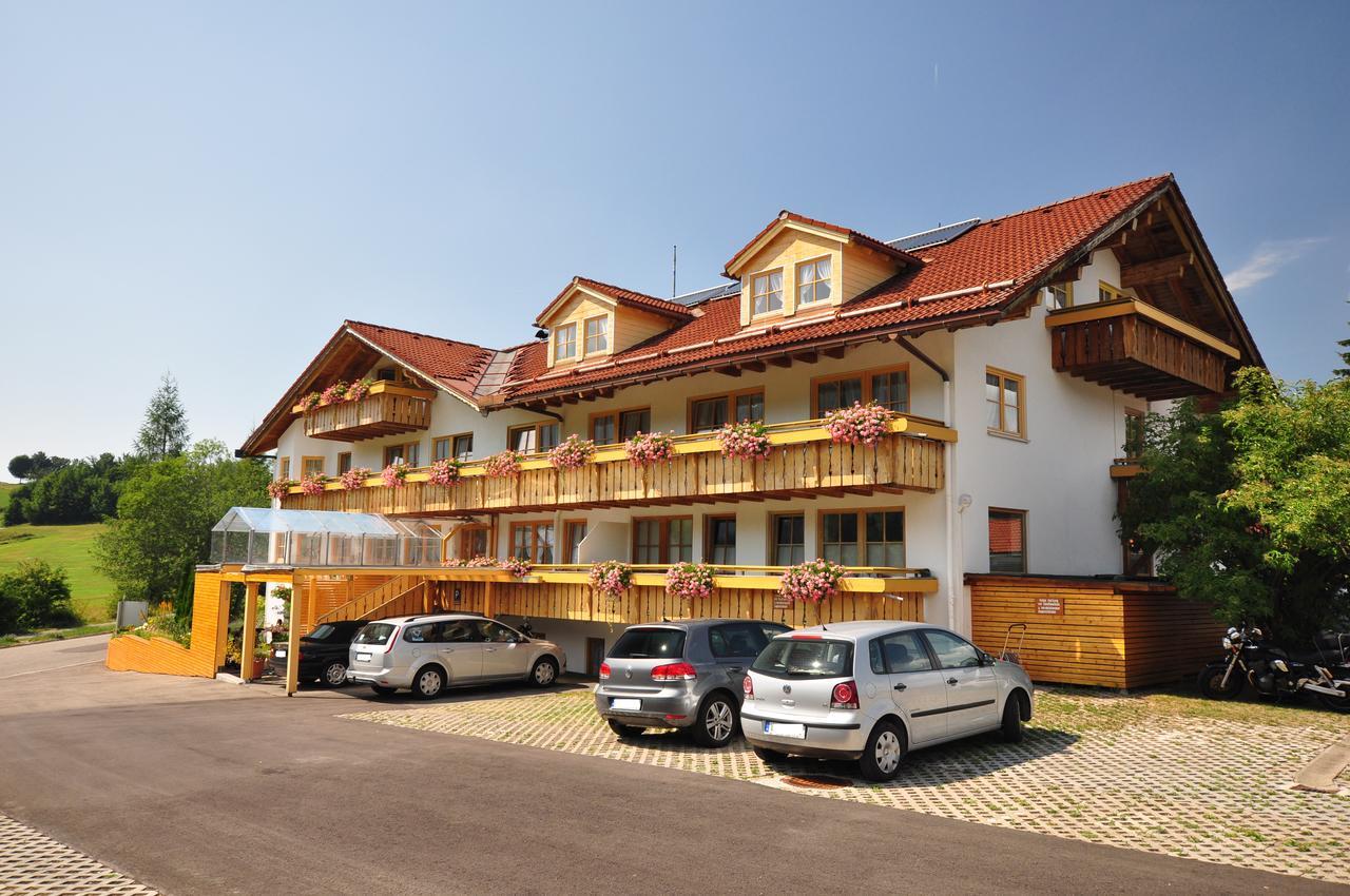 Berghues Schratt - Einfach Anders - Ihr Vegetarisches Und Veganes Biohotel オーバーシュタウフェン エクステリア 写真