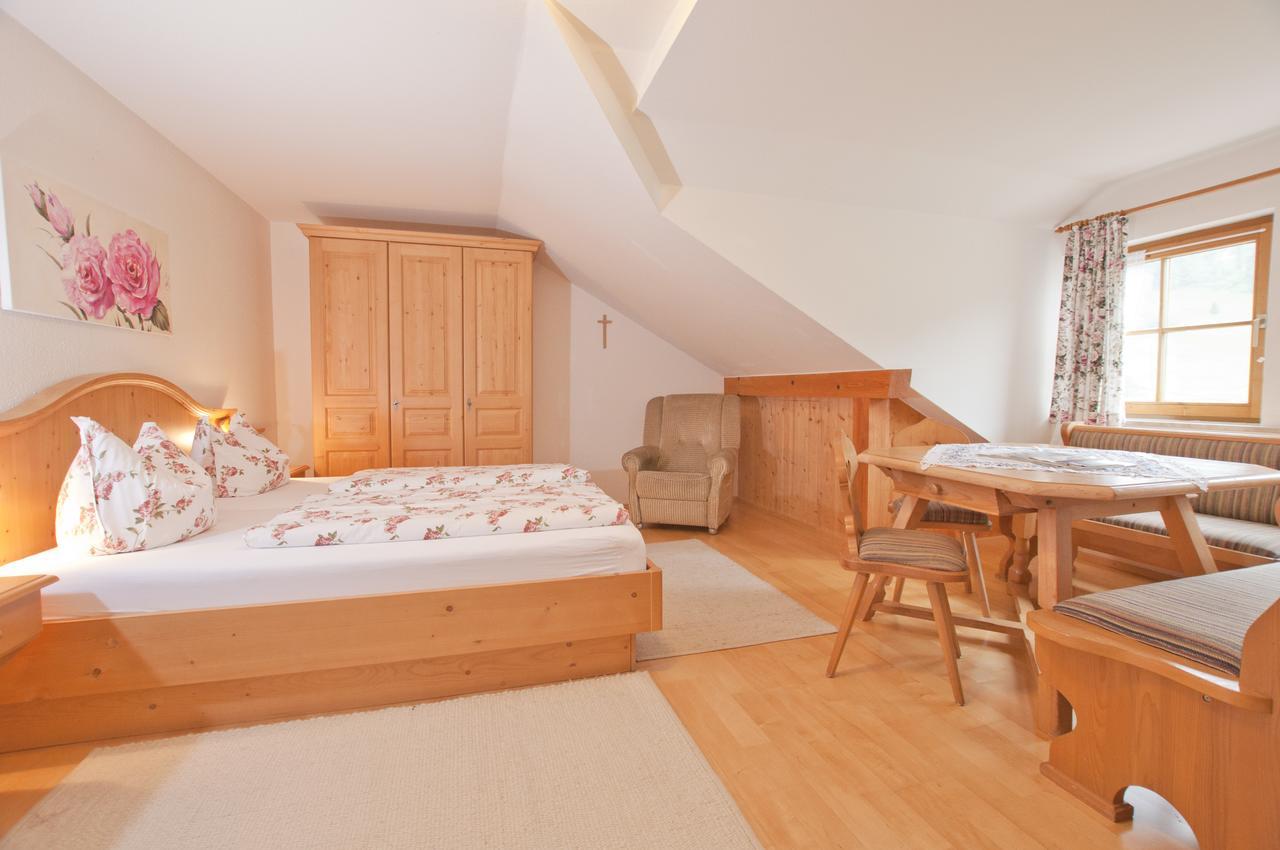 Berghues Schratt - Einfach Anders - Ihr Vegetarisches Und Veganes Biohotel オーバーシュタウフェン エクステリア 写真
